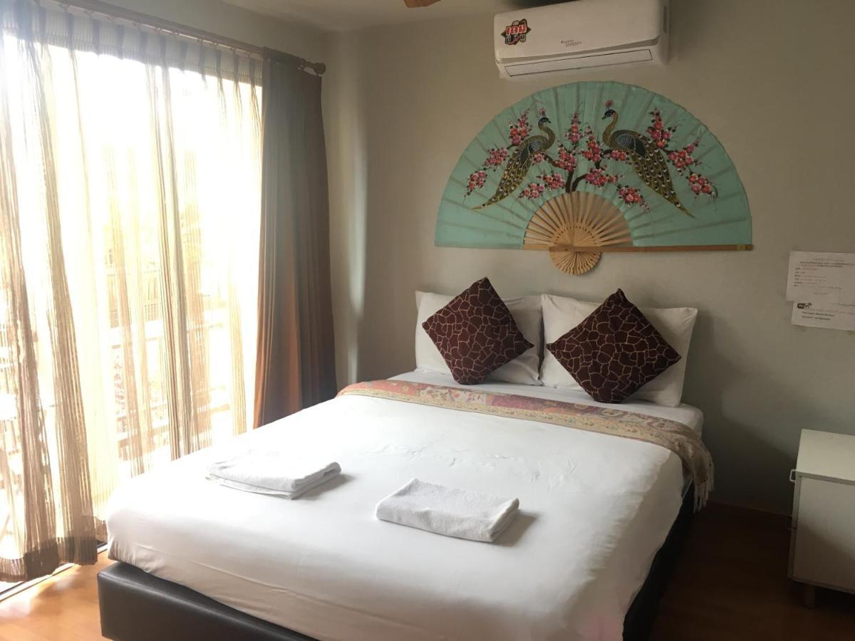 Отель Miracle Boutique Chiangmai Чиангмай Экстерьер фото